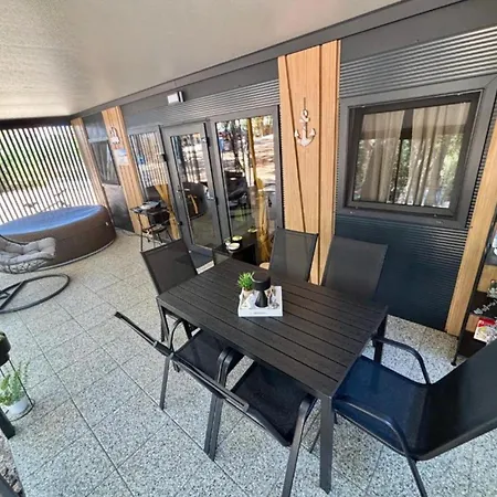 Tj Escape - Mobile With Hot Tub And Terrace Dom wakacyjny