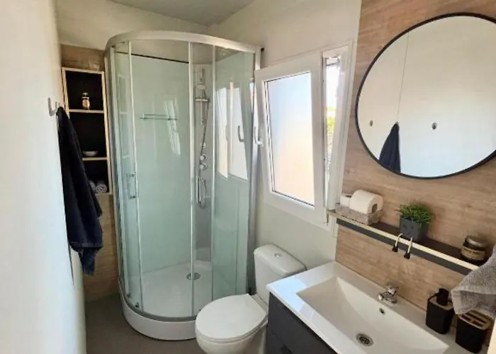 Tj Escape - Mobile With Hot Tub And Terrace *